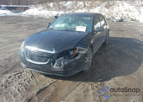 2012 Chrysler 200 S из США, поврежденный, VIN 1C3CCBHG6CN197897